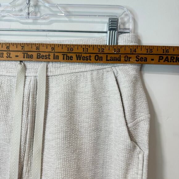 Lululemon Ribbed High-Rise Jogger 7/8 Length Textured Ankle Cream 6 Athleisure - Picture 3 of 7